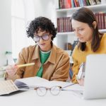 cours particuliers élève professeur Laptop cours à domicile